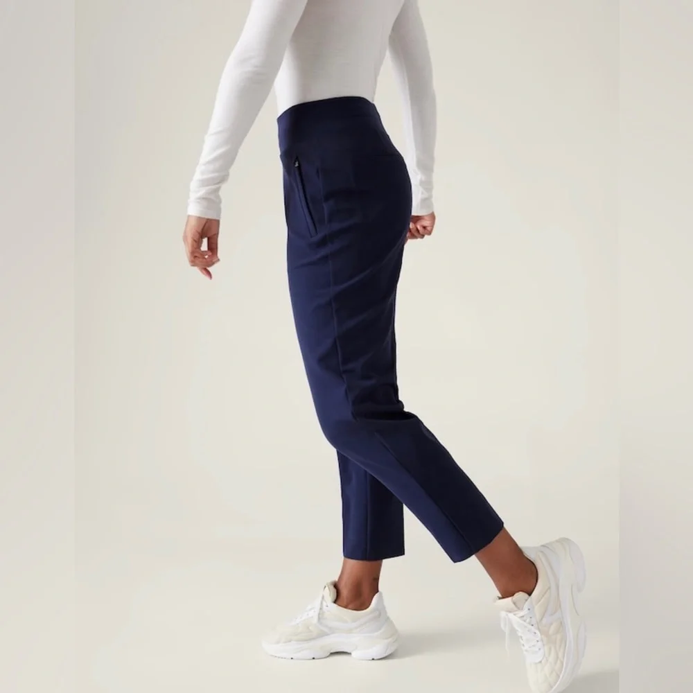 Athleta Navy Blue Endless Women's Pants - Picture 3 of 7